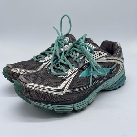 Brooks Ravena 3, Running Shoes. Size 8.5. In excellent condition! - Picture 1 of 9